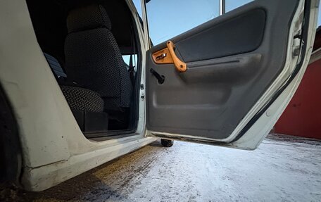 ГАЗ 3110 «Волга», 1997 год, 130 000 рублей, 18 фотография