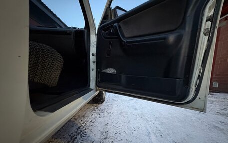 ГАЗ 3110 «Волга», 1997 год, 130 000 рублей, 19 фотография