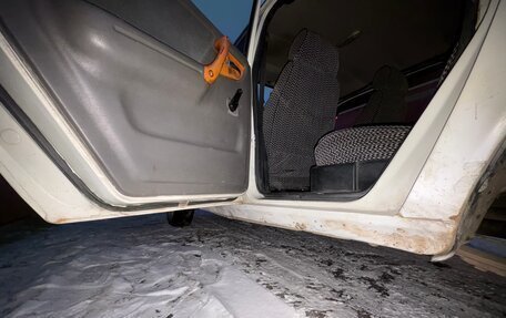 ГАЗ 3110 «Волга», 1997 год, 130 000 рублей, 16 фотография