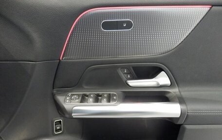 Mercedes-Benz GLA, 2022 год, 2 650 000 рублей, 9 фотография