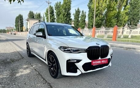 BMW X7, 2020 год, 5 999 999 рублей, 24 фотография
