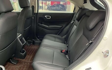Honda Vezel, 2025 год, 2 250 000 рублей, 13 фотография