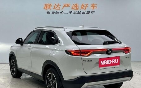 Honda Vezel, 2025 год, 2 250 000 рублей, 4 фотография