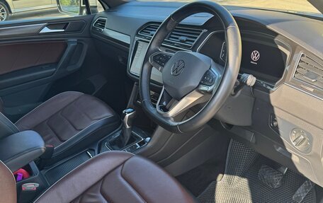 Volkswagen Tiguan II, 2021 год, 2 900 000 рублей, 11 фотография