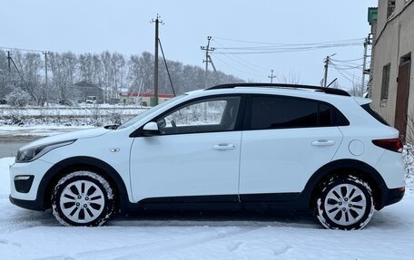 KIA Rio IV, 2018 год, 1 420 000 рублей, 2 фотография