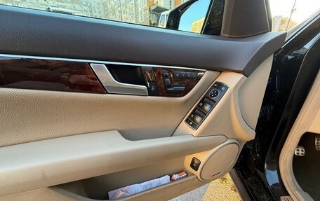 Mercedes-Benz C-Класс, 2014 год, 1 850 000 рублей, 11 фотография