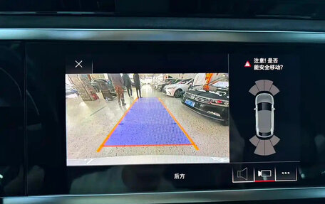 Audi Q3 Sportback, 2022 год, 2 610 000 рублей, 11 фотография