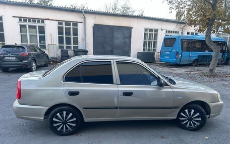 Hyundai Accent II, 2004 год, 285 000 рублей, 6 фотография