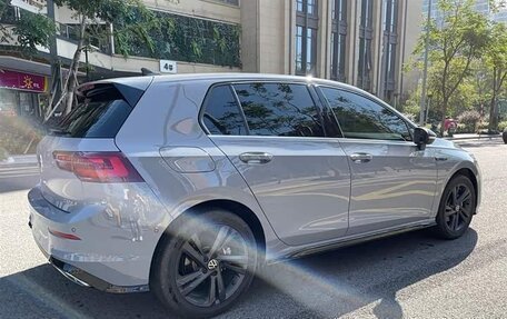 Volkswagen Golf VIII, 2022 год, 2 100 000 рублей, 4 фотография