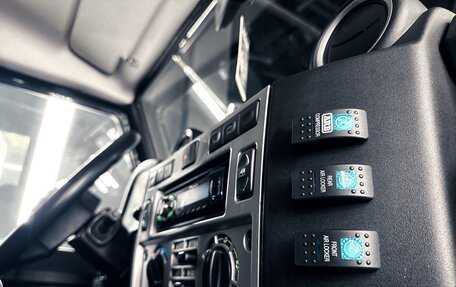 Land Rover Defender I, 2008 год, 21 фотография