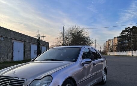 Mercedes-Benz C-Класс, 2000 год, 265 000 рублей, 3 фотография