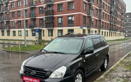 KIA Carnival III, 2009 год, 1 250 000 рублей, 2 фотография