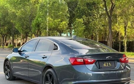 Chevrolet Malibu IX, 2022 год, 1 445 000 рублей, 6 фотография