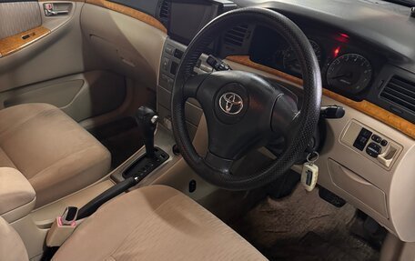 Toyota Corolla, 2004 год, 720 000 рублей, 4 фотография