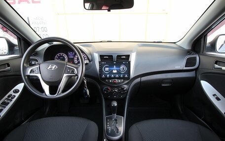 Hyundai Solaris II рестайлинг, 2011 год, 595 000 рублей, 10 фотография