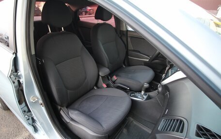 Hyundai Solaris II рестайлинг, 2011 год, 595 000 рублей, 16 фотография