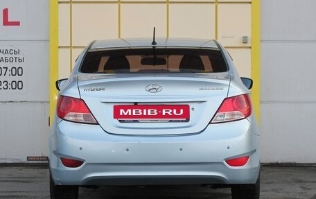 Hyundai Solaris II рестайлинг, 2011 год, 595 000 рублей, 5 фотография