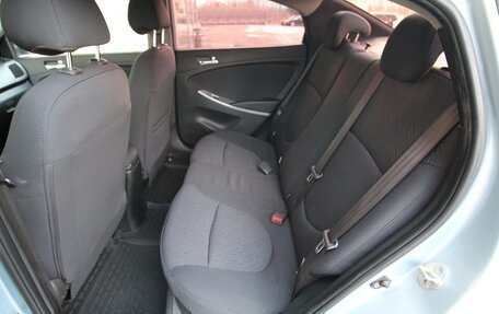 Hyundai Solaris II рестайлинг, 2011 год, 595 000 рублей, 18 фотография