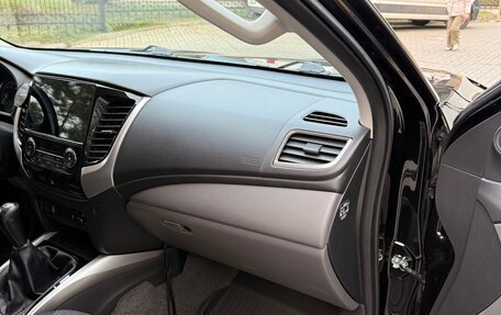 Mitsubishi L200 IV рестайлинг, 2017 год, 2 780 000 рублей, 6 фотография