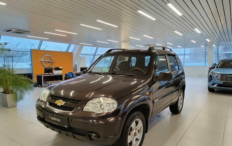 Chevrolet Niva I рестайлинг, 2011 год, 426 000 рублей, 1 фотография