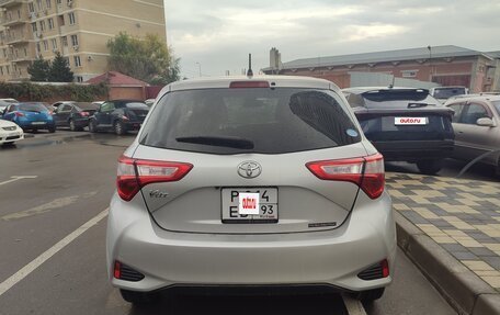 Toyota Vitz, 2018 год, 955 000 рублей, 5 фотография
