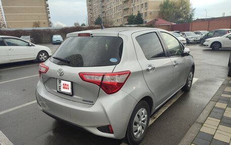 Toyota Vitz, 2018 год, 955 000 рублей, 6 фотография