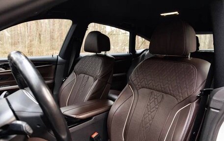 BMW 6 серия, 2018 год, 5 090 000 рублей, 15 фотография