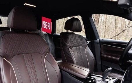 BMW 6 серия, 2018 год, 5 090 000 рублей, 16 фотография