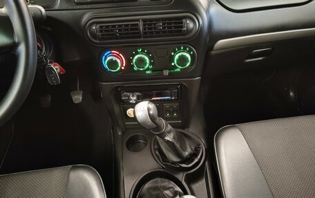 Chevrolet Niva I рестайлинг, 2011 год, 426 000 рублей, 13 фотография