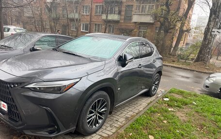 Lexus NX, 2021 год, 5 400 000 рублей, 3 фотография