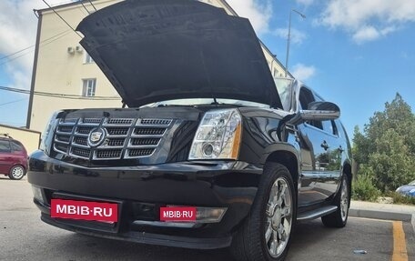 Cadillac Escalade III, 2010 год, 2 200 000 рублей, 8 фотография