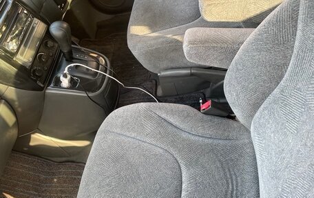 Mitsubishi Chariot III, 2001 год, 800 000 рублей, 1 фотография