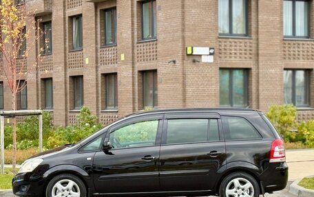 Opel Zafira B, 2008 год, 550 000 рублей, 3 фотография