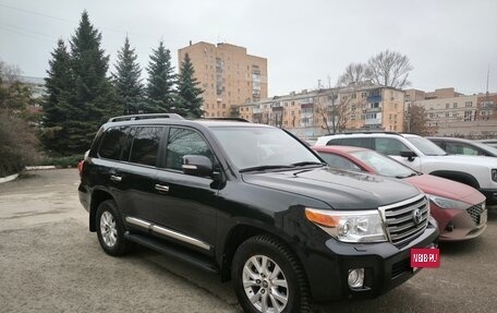 Toyota Land Cruiser 200, 2012 год, 3 800 000 рублей, 1 фотография