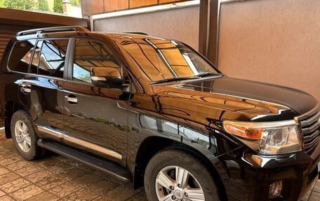 Toyota Land Cruiser 200, 2012 год, 3 800 000 рублей, 13 фотография