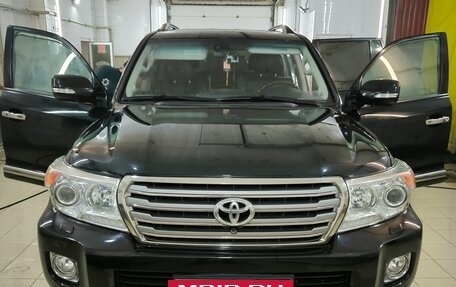 Toyota Land Cruiser 200, 2012 год, 3 800 000 рублей, 12 фотография