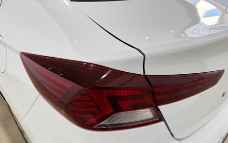 Hyundai Elantra VI рестайлинг, 2019 год, 1 950 000 рублей, 13 фотография