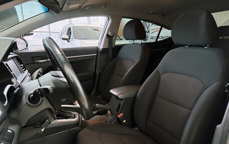 Hyundai Elantra VI рестайлинг, 2019 год, 1 950 000 рублей, 17 фотография