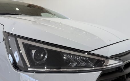 Hyundai Elantra VI рестайлинг, 2019 год, 1 950 000 рублей, 11 фотография