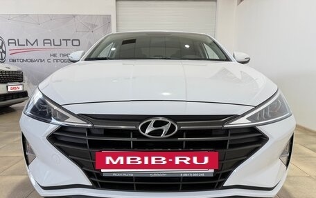 Hyundai Elantra VI рестайлинг, 2019 год, 1 950 000 рублей, 8 фотография