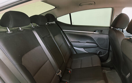 Hyundai Elantra VI рестайлинг, 2019 год, 1 950 000 рублей, 26 фотография