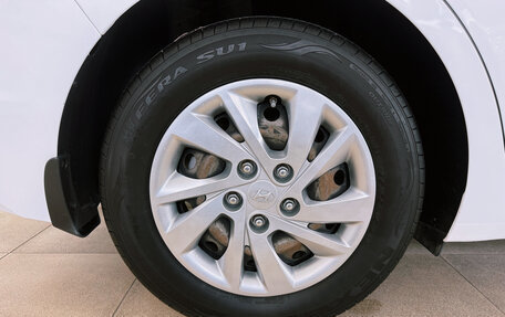 Hyundai Elantra VI рестайлинг, 2019 год, 1 950 000 рублей, 34 фотография