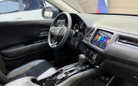 Honda Vezel, 2021 год, 1 756 000 рублей, 9 фотография