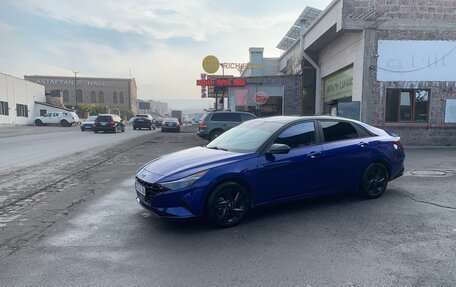 Hyundai Elantra, 2021 год, 2 100 000 рублей, 6 фотография