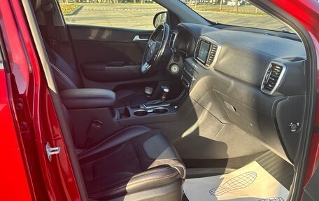 KIA Sportage IV рестайлинг, 2019 год, 2 400 000 рублей, 3 фотография