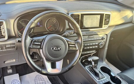 KIA Sportage IV рестайлинг, 2019 год, 2 400 000 рублей, 9 фотография