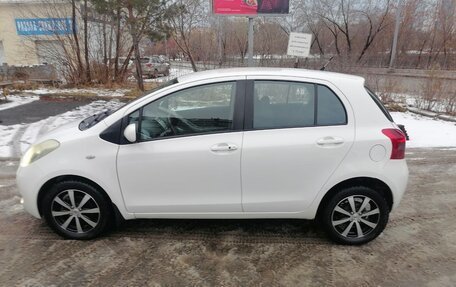 Toyota Yaris III рестайлинг, 2008 год, 750 000 рублей, 17 фотография