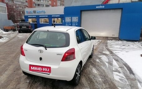 Toyota Yaris III рестайлинг, 2008 год, 750 000 рублей, 11 фотография