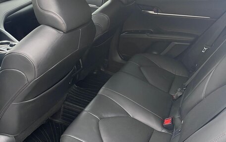 Toyota Camry, 2018 год, 2 430 000 рублей, 11 фотография