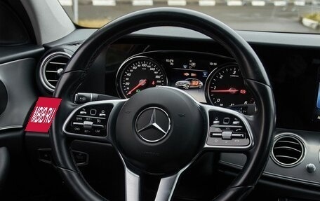 Mercedes-Benz E-Класс, 2019 год, 2 625 000 рублей, 17 фотография